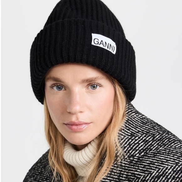 Ganni Accessories - GANNI Ribbed Beanie Black Winter Hat